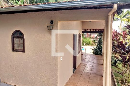 Área comum de casa de condomínio à venda com 5 quartos, 385m² em Centro, Rio Acima
