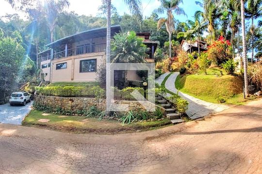 Área comum de casa de condomínio à venda com 5 quartos, 385m² em Centro, Rio Acima