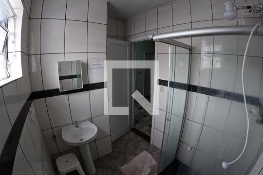 Banheiro de casa à venda com 5 quartos, 240m² em Lapa de Baixo, São Paulo