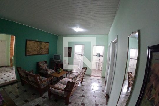 Sala de casa à venda com 5 quartos, 240m² em Lapa de Baixo, São Paulo