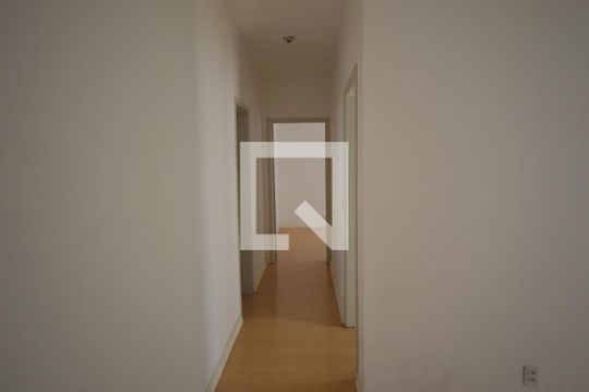 Corredor de apartamento à venda com 1 quarto, 79m² em Centro Histórico, Porto Alegre