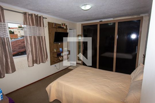 Suíte de casa à venda com 3 quartos, 200m² em Centro, Diadema