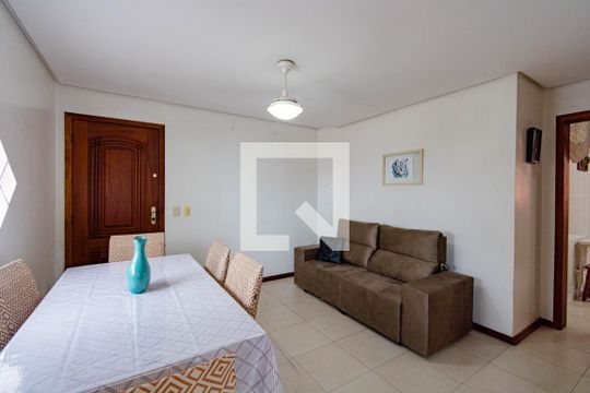 Sala de apartamento à venda com 1 quarto, 60m² em Marechal Rondon, Canoas