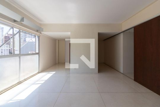 Apartamento para alugar com 2 quartos, 163m² em Paraíso, São Paulo