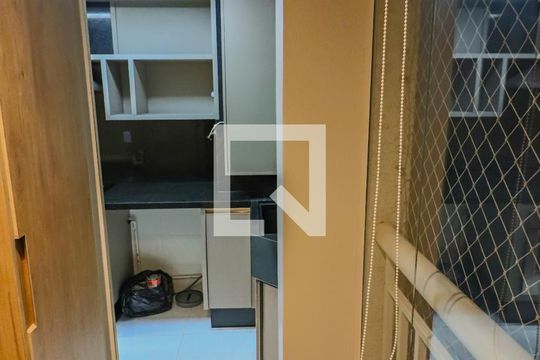 Varanda de apartamento à venda com 2 quartos, 60m² em Jardim das Vertentes, São Paulo