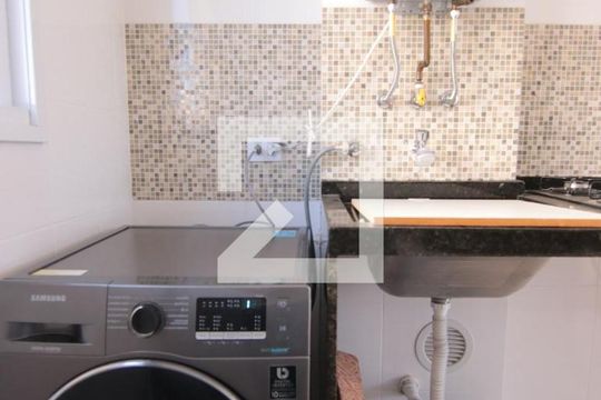 Área de Serviço de apartamento à venda com 2 quartos, 52m² em Vila Guilhermina, São Paulo