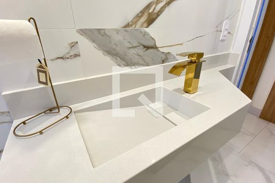 Lavabo de casa à venda com 4 quartos, 280m² em Mooca, São Paulo