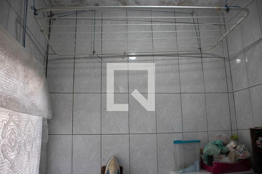 Área de Serviço de casa à venda com 3 quartos, 200m² em Jardim Sao Pedro, São Paulo