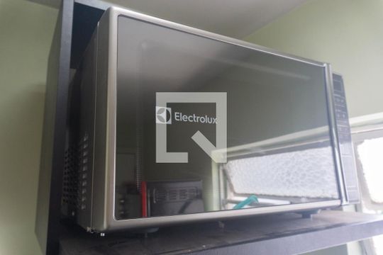 Cozinha e Área de Serviço de apartamento para alugar com 1 quarto, 30m² em Consolação, São Paulo