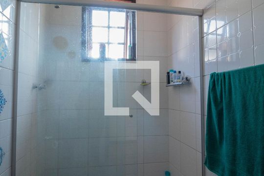Banheiro 2 de casa para alugar com 6 quartos, 450m² em Pechincha, Rio de Janeiro