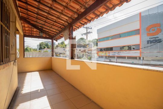 Varanda do Quarto 5 de casa à venda com 6 quartos, 450m² em Pechincha, Rio de Janeiro