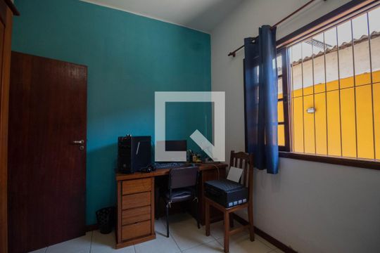 Quarto 1 de casa à venda com 6 quartos, 450m² em Pechincha, Rio de Janeiro