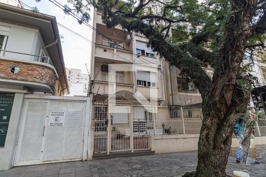 Fachada do Prédio de apartamento para alugar com 2 quartos, 70m² em Bom Fim, Porto Alegre