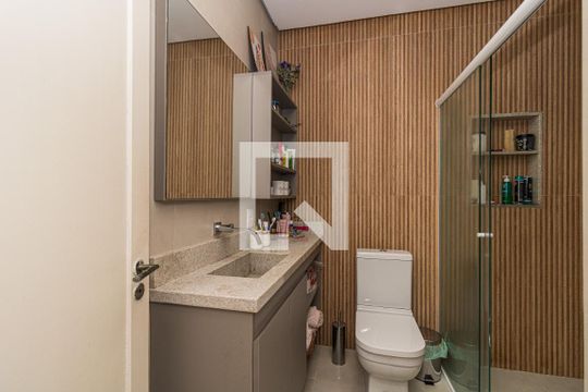 Banheiro de apartamento para alugar com 2 quartos, 70m² em Bom Fim, Porto Alegre