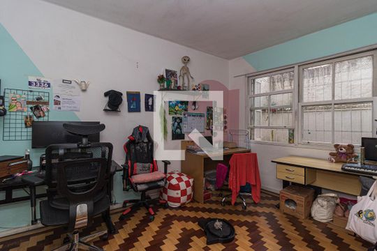Quarto 2 de apartamento para alugar com 2 quartos, 70m² em Bom Fim, Porto Alegre