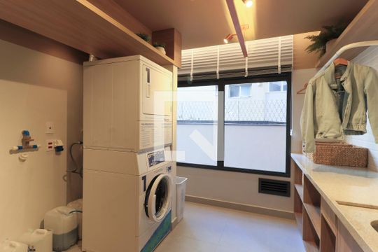 Lavanderia de kitnet/studio para alugar com 1 quarto, 29m² em Campo Belo, São Paulo