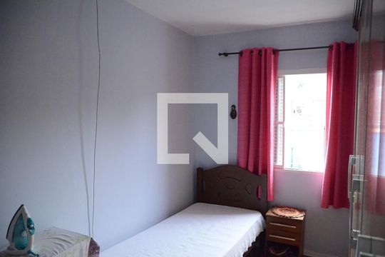 Quarto 2 de casa à venda com 3 quartos, 250m² em Novo Osasco, Osasco