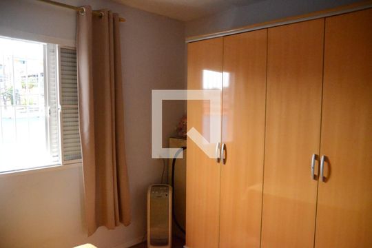 Quarto 1 de casa à venda com 3 quartos, 250m² em Novo Osasco, Osasco