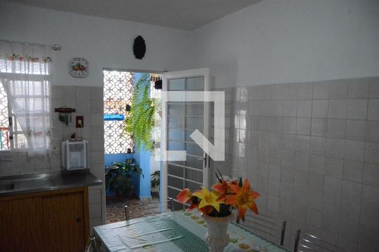 Cozinha de casa à venda com 3 quartos, 250m² em Novo Osasco, Osasco