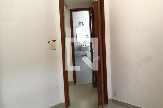 Quarto 2 de apartamento à venda com 2 quartos, 45m² em Jardim Guanabara, Rio de Janeiro