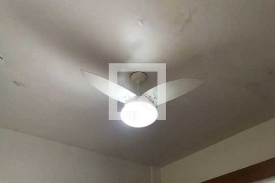 Quarto 1 de apartamento à venda com 2 quartos, 45m² em Jardim Guanabara, Rio de Janeiro