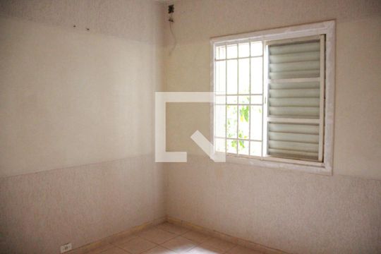 Quarto 3 de casa para alugar com 3 quartos, 200m² em Granada, Uberlândia
