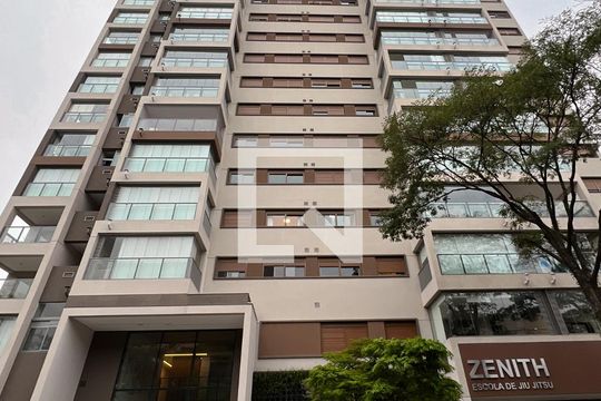 Fachada de apartamento para alugar com 2 quartos, 76m² em Indianópolis, São Paulo