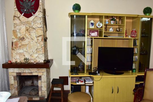 Sala de casa à venda com 3 quartos, 180m² em Campo Grande, São Paulo