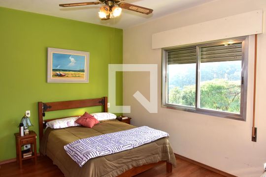 Quarto 1 - Suíte de casa à venda com 3 quartos, 180m² em Campo Grande, São Paulo