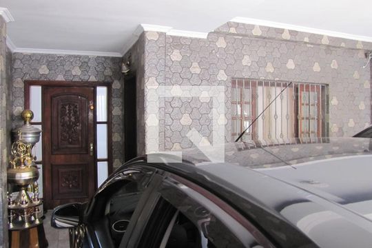 Garagem de casa à venda com 4 quartos, 200m² em Jardim Danfer, São Paulo