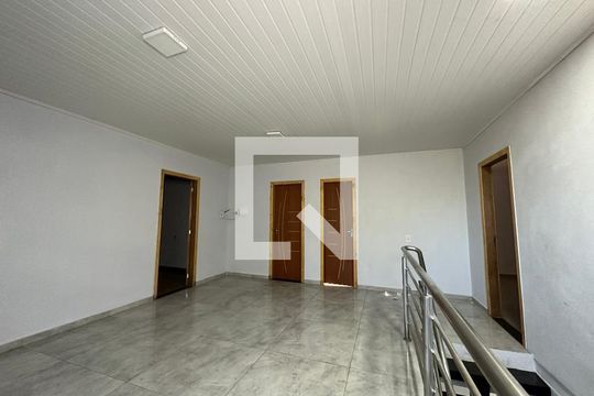 Sala 2 de casa à venda com 3 quartos, 300m² em Vicentina, São Leopoldo