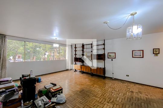 Sala de casa para alugar com 3 quartos, 153m² em Jardim Analia Franco, São Paulo