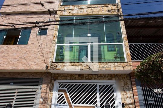 Fachada de casa para alugar com 2 quartos, 249m² em Vila Regina ( Zona Leste), São Paulo