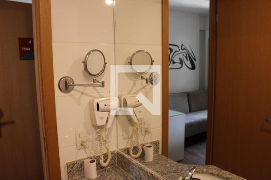 Banheiro de kitnet/studio à venda com 1 quarto, 25m² em Águas Claras, Brasília