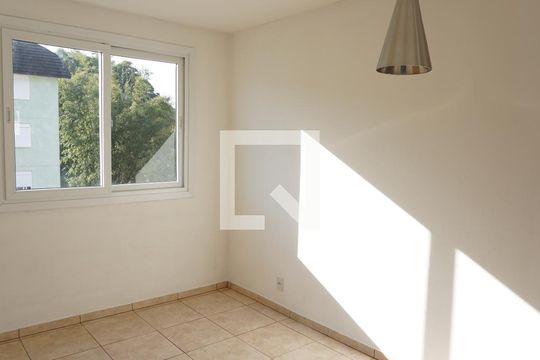 Sala de apartamento para alugar com 2 quartos, 51m² em Industrial, Novo Hamburgo