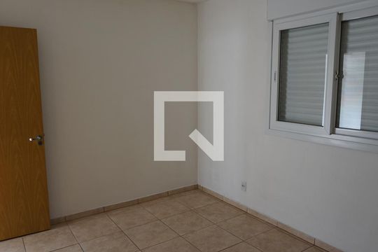Quarto 2 de apartamento para alugar com 2 quartos, 51m² em Industrial, Novo Hamburgo