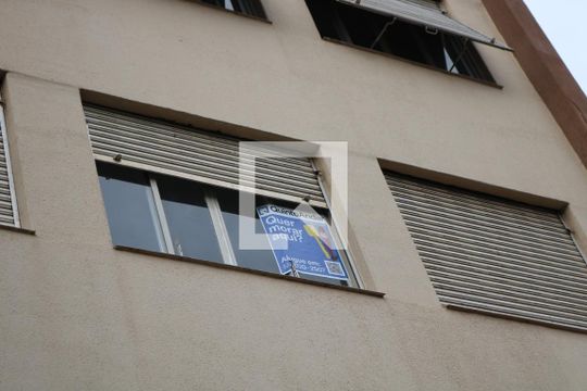Plaquinha de apartamento para alugar com 3 quartos, 109m² em Setor Central, Goiânia