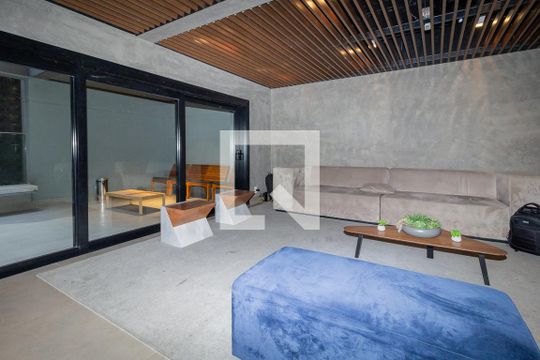 Área comum de kitnet/studio para alugar com 1 quarto, 36m² em Pinheiros, São Paulo