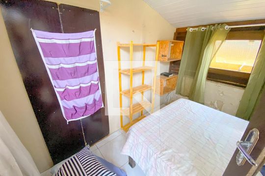 Quarto 1 de apartamento para alugar com 4 quartos, 110m² em Cachoeira do Bom Jesus, Florianópolis