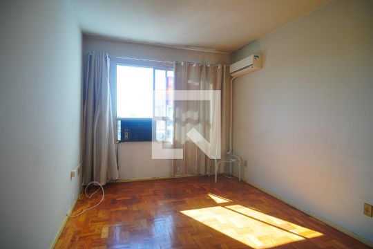 Quarto de apartamento para alugar com 1 quarto, 66m² em Centro, São Leopoldo