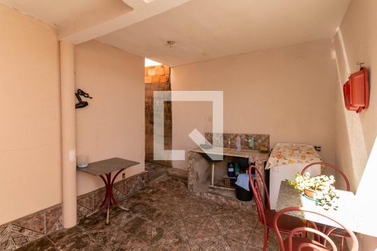 Área de Serviço de casa à venda com 4 quartos, 600m² em Nova Gameleira, Belo Horizonte