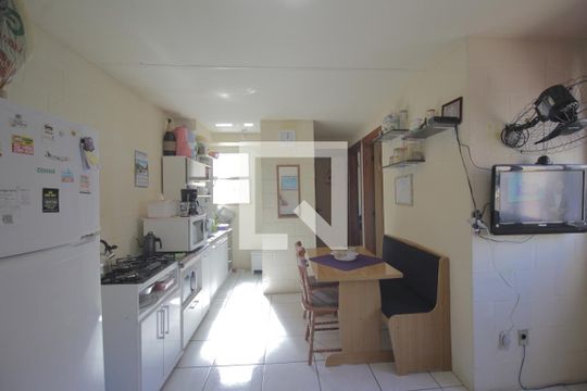 Apartamento à venda com 2 quartos, 42m² em Olaria, Canoas