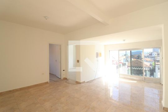 Casa à venda com 3 quartos, 150m² em Chora Menino, São Paulo