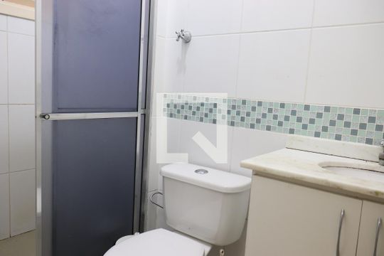 Banheiro de apartamento à venda com 1 quarto, 51m² em Centro, São Leopoldo