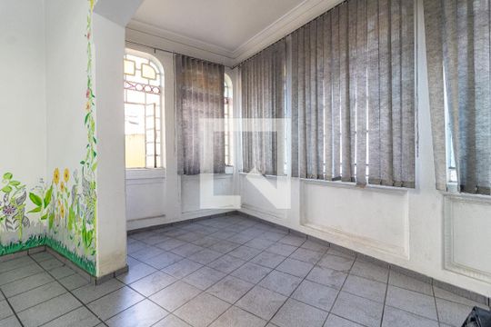 Sala 1 de casa à venda com 4 quartos, 304m² em Liberdade, São Paulo