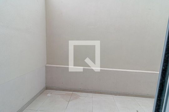 Vista do Quarto 2 de apartamento para alugar com 3 quartos, 65m² em Vila Homero Thon, Santo André