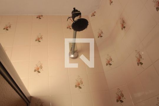 Banheiro da Suíte - chuveiro de casa à venda com 2 quartos, 150m² em Grupo Residencial do Iapc, Campinas