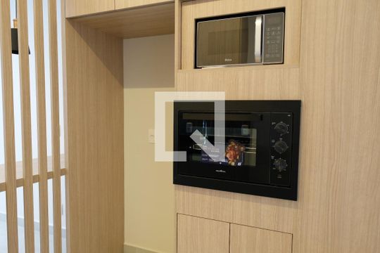 Cozinha de apartamento à venda com 1 quarto, 44m² em Paraíso, São Paulo