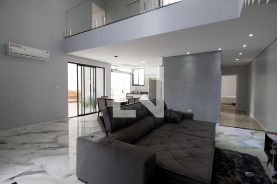 Casa de Condomínio para alugar com 3 quartos, 230m² em Jardim Novo Horizonte , Sorocaba