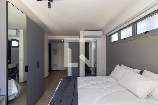 Kitnet/Studio para alugar com 1 quarto, 29m² em Indianópolis, São Paulo